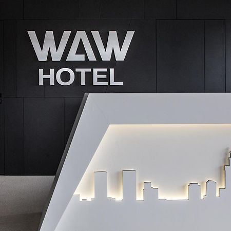 Waw Hotel Airport Okecie Varšava Exteriér fotografie